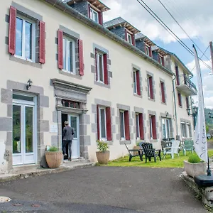  Maison d'hôtes Au Coeur Du Volcantal